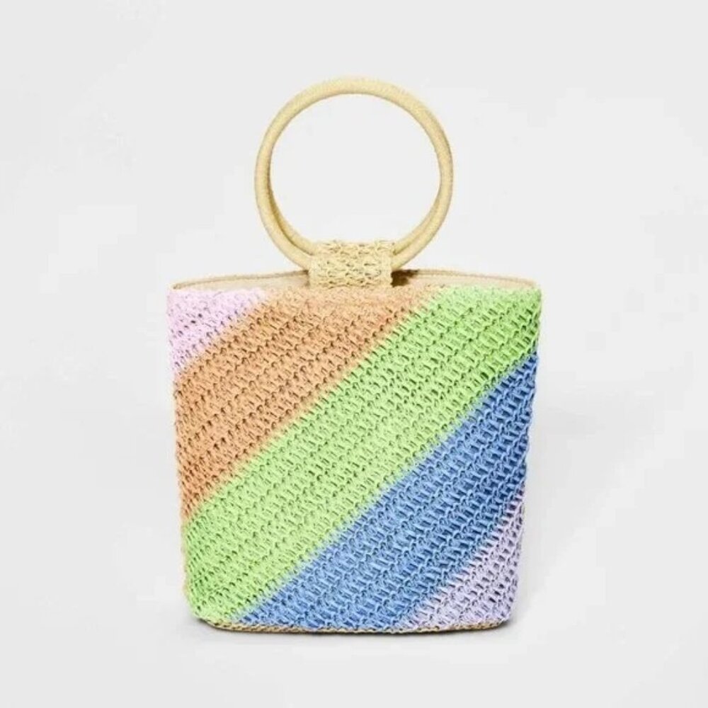 A449 • Pastel Rainbow Woven Paper Straw Ring Handle Tote